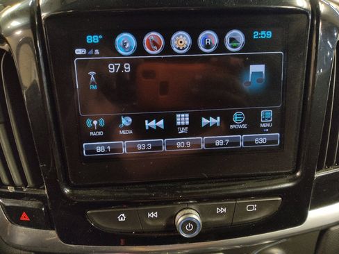 Used 2019 Chevrolet Traverse LT AWD/4WD image 25