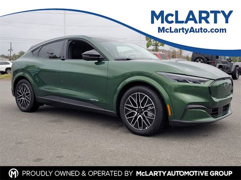 Used 2025 Ford Mustang Mach-E Premium image 1