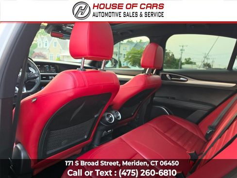 Used 2022 Alfa Romeo Stelvio Veloce AWD/4WD image 43