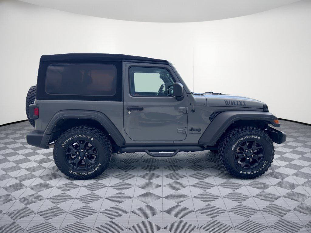 Used 2022 Jeep Wrangler Sport AWD/4WD image 8
