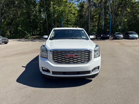 Used 2020 GMC Yukon Denali w/ Denali Ultimate Package AWD/4WD image 4