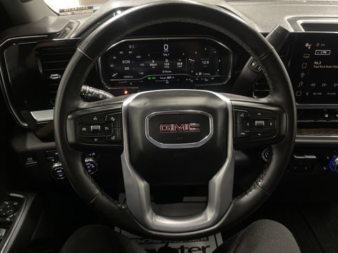 Used 2024 GMC Sierra 2500 SLE w/ SLE Value Package; image 29