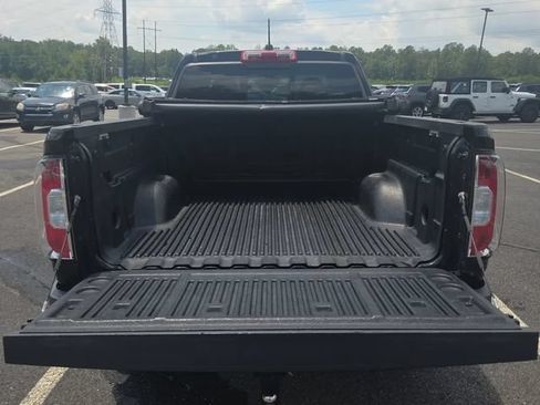 Used 2016 GMC Canyon SLE w/ All Terrain Package RWD image 7