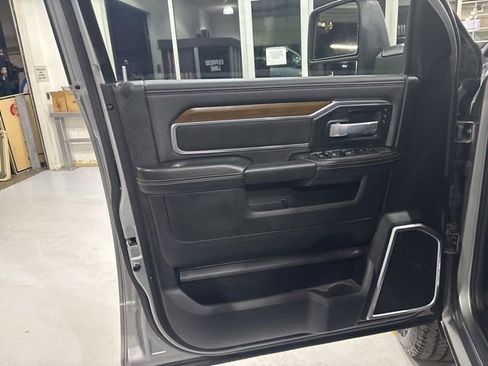 Used 2024 RAM 2500 Laramie image 10