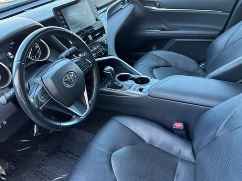 Used 2024 Toyota Camry XLE FWD image 10