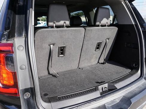 Used 2023 GMC Acadia AT4 w/ Technology Package image 8