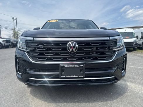 Used 2024 Volkswagen Atlas Cross Sport SEL Premium R-Line AWD/4WD image 8