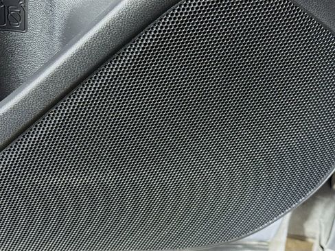 Used 2020 Subaru Forester w/ Alloy Wheel Package image 21