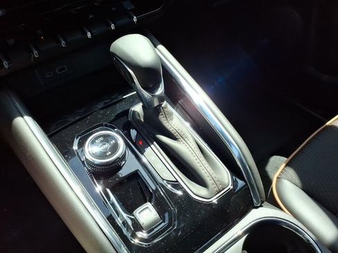 New 2026 GMC Canyon AT4 AWD/4WD image 28