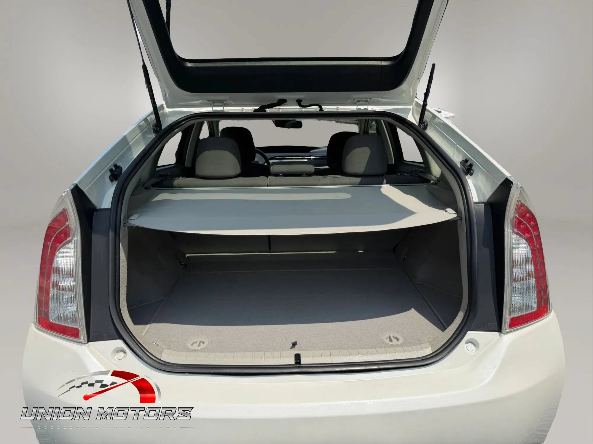 Used 2015 Toyota Prius Two FWD image 27