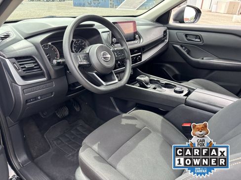 Used 2024 Nissan Rogue S AWD/4WD image 18