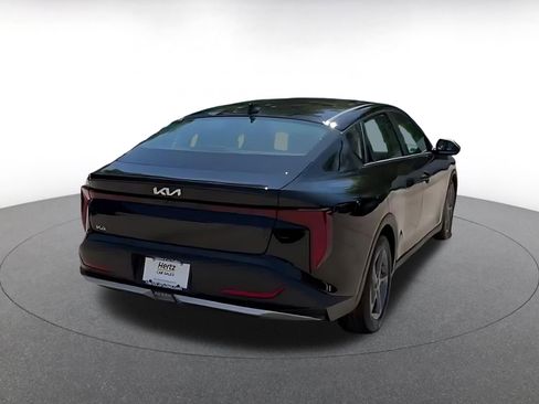 Used 2025 Kia K4 FWD image 12