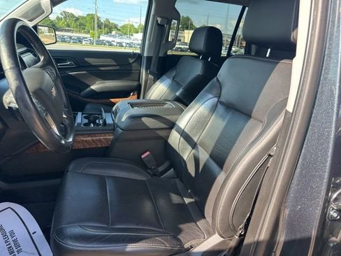 Used 2019 Chevrolet Tahoe Premier AWD/4WD image 8