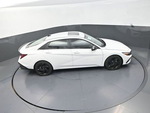 New 2026 Hyundai Elantra SEL Sport Premium FWD image 29
