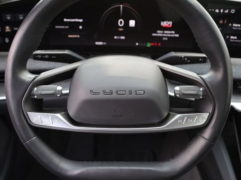 Used 2024 Lucid Air Pure RWD image 12