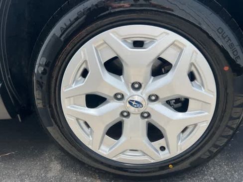 Certified 2023 Subaru Forester AWD/4WD image 10