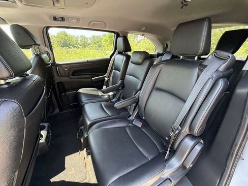 Used 2023 Honda Odyssey Touring image 25