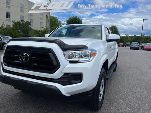 Used 2021 Toyota Tacoma SR w/ SR Convenience Package RWD image 30