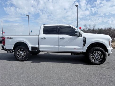 Used 2026 Ford F250 Platinum w/ Platinum Plus Package image 4