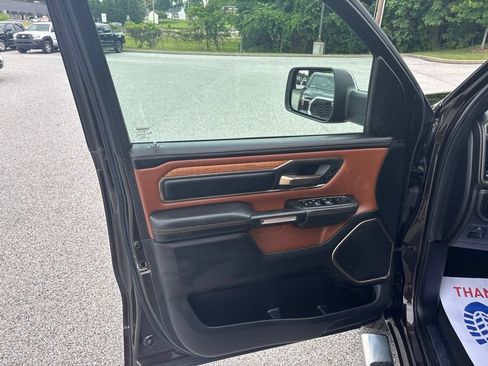 Used 2019 RAM 1500 Limited w/ Off Road Group AWD/4WD image 13