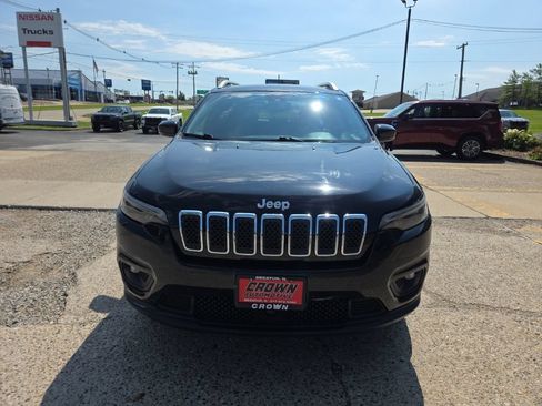 Used 2021 Jeep Cherokee Latitude Plus w/ Sun & Sound Group AWD/4WD image 8