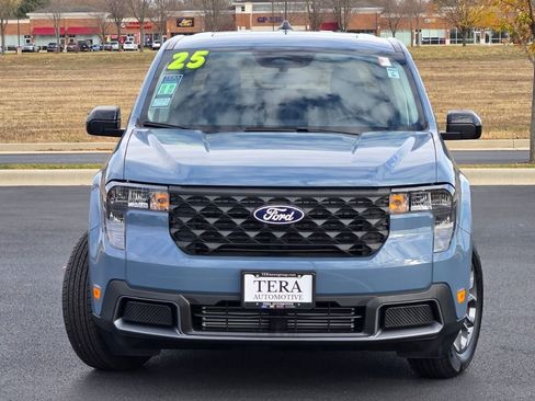 Used 2025 Ford Maverick XLT w/ XLT Luxury Package image 2