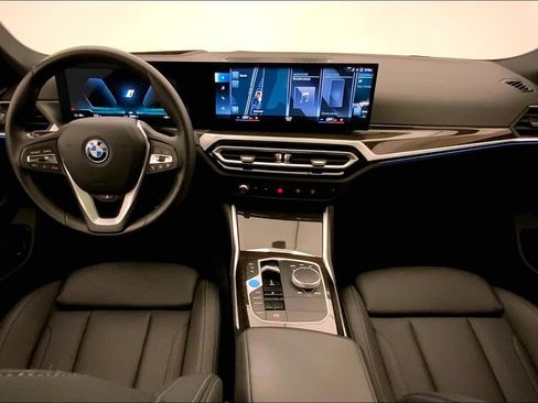 Used 2023 BMW i4 eDrive35 w/ Premium Package RWD image 15