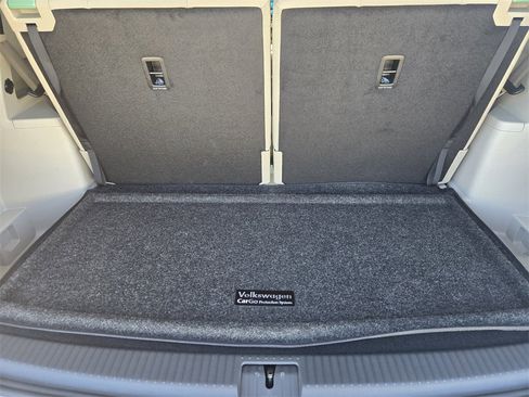 New 2026 Volkswagen Atlas SE image 25