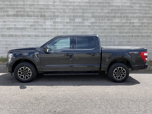 Used 2021 Ford F150 Lariat w/ Equipment Group 502A High AWD/4WD image 3