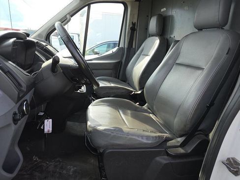 Used 2017 Ford Transit 250 130 Medium Roof RWD image 5