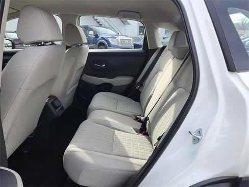 Used 2025 Honda HR-V LX image 6