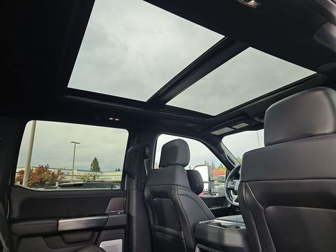 New 2026 Ford F250 Platinum image 31