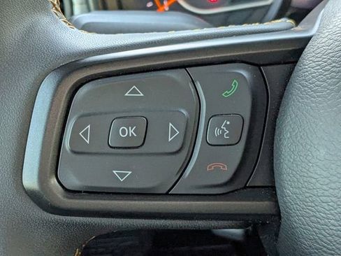 Used 2024 Jeep Wrangler Willys image 32