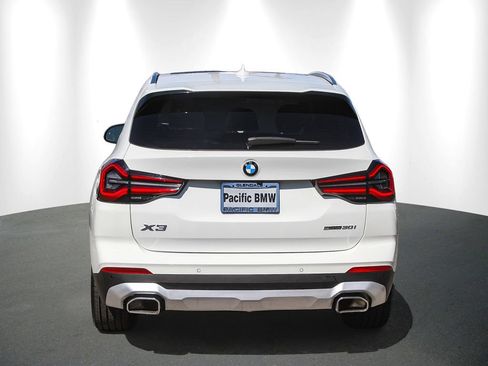 Certified 2023 BMW X3 sDrive30i w/ Premium Package RWD image 5