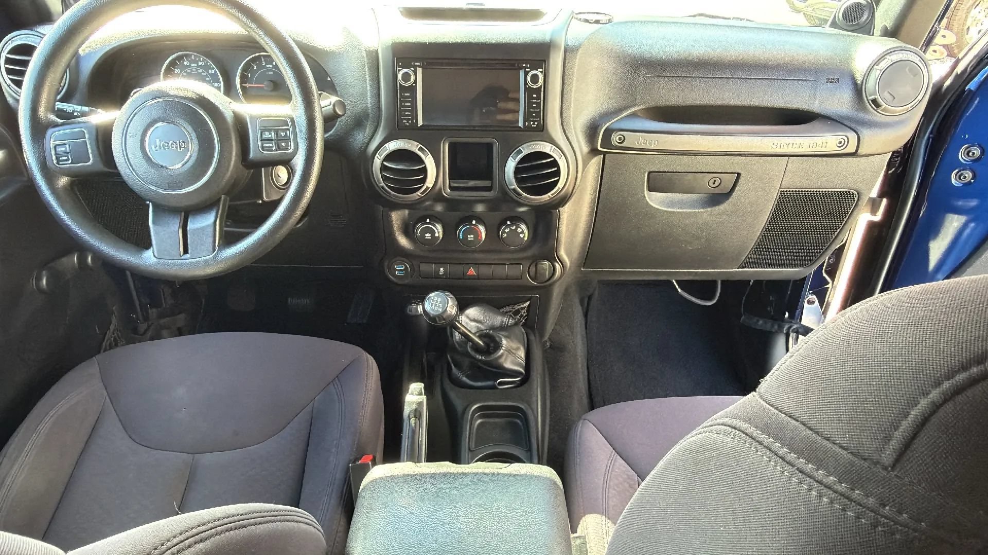 Used 2013 Jeep Wrangler Sport AWD/4WD image 7