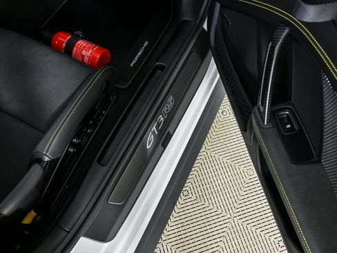 Certified 2024 Porsche 911 GT3 RS image 22
