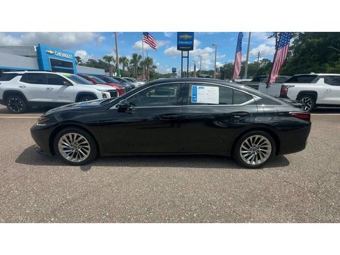 Used 2023 Lexus ES 300h w/ Accessory Package (Z2) FWD image 5