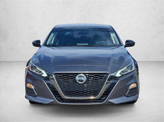 Used 2019 Nissan Altima 2.5 SR FWD video 2