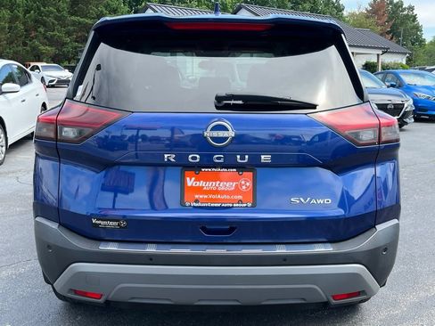 Used 2022 Nissan Rogue SV AWD/4WD image 6