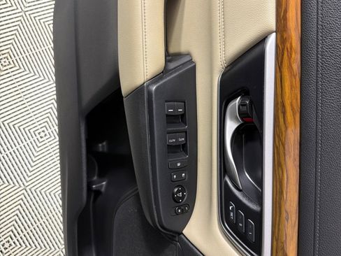 Used 2019 Honda CR-V EX-L image 12