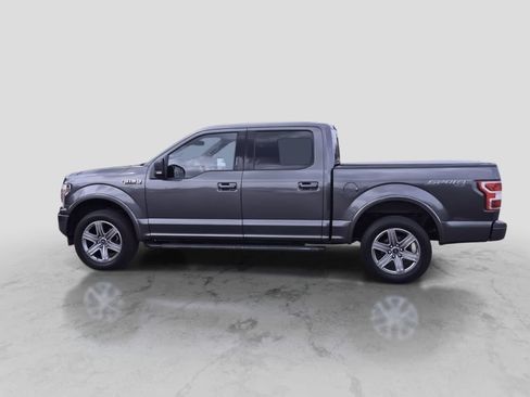 Used 2018 Ford F150 XLT w/ Equipment Group 302A Luxury AWD/4WD image 5