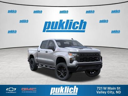 New 2026 Chevrolet Silverado 1500 Custom Trail Boss w/ Turbomax Blackout Package