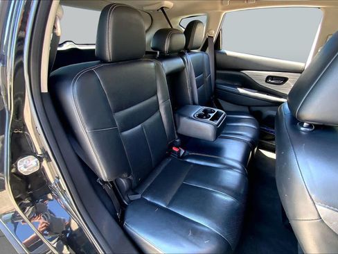 Used 2016 Nissan Murano SL w/ SL Technology Package FWD image 20