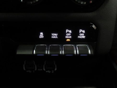 Used 2022 RAM 1500 Rebel w/ Off Road Group image 32