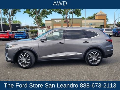 Used 2023 Acura MDX SH-AWD w/ Technology Package image 5