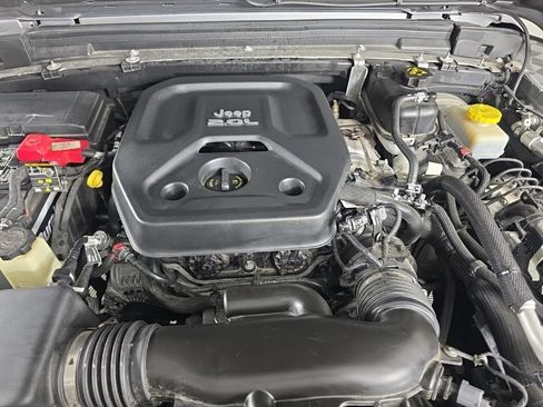 Used 2021 Jeep Wrangler Unlimited Rubicon AWD/4WD image 9