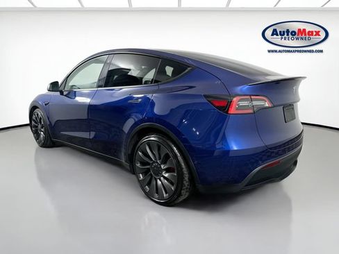 Used 2022 Tesla Model Y Performance AWD/4WD image 6