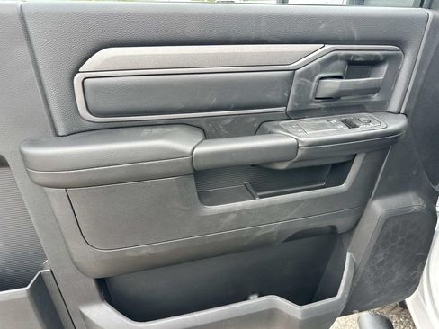 New 2026 RAM 3500 Tradesman AWD/4WD image 10