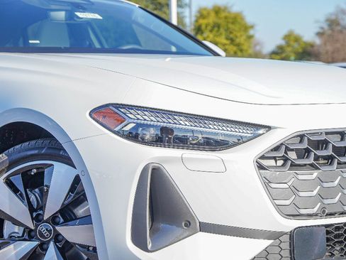 New 2025 Audi A5 2.0T Prestige image 2