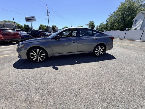 Used 2019 Nissan Altima 2.5 SR AWD/4WD image 28